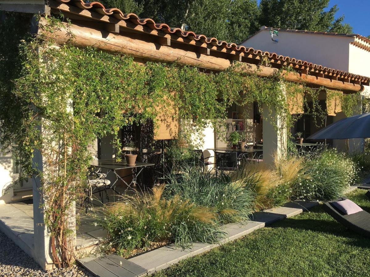 Le Jardin De Lau Vila Aubignan Exterior foto