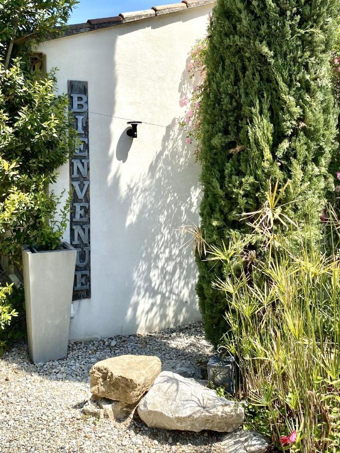 Le Jardin De Lau Vila Aubignan Exterior foto